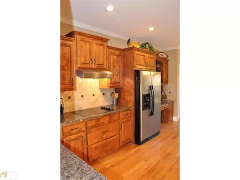 35 Cambridge Dr, Covington, GA 30014 photo 9
