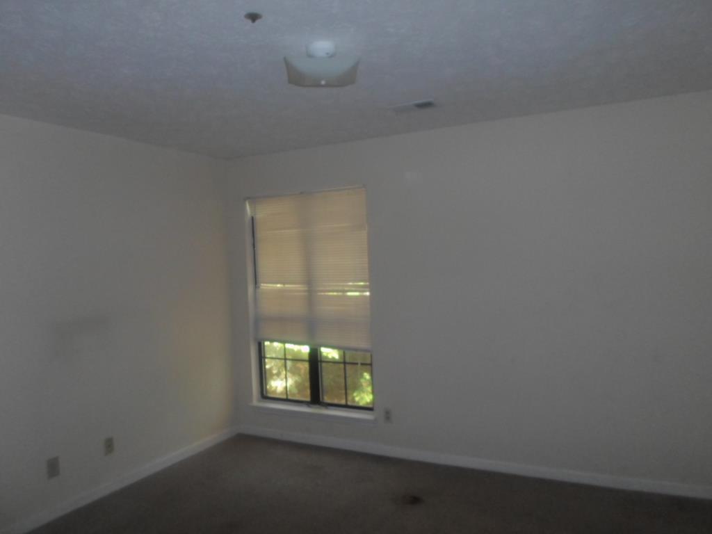 697 Windchase Ln, Stone Mountain, GA 30083 photo 18