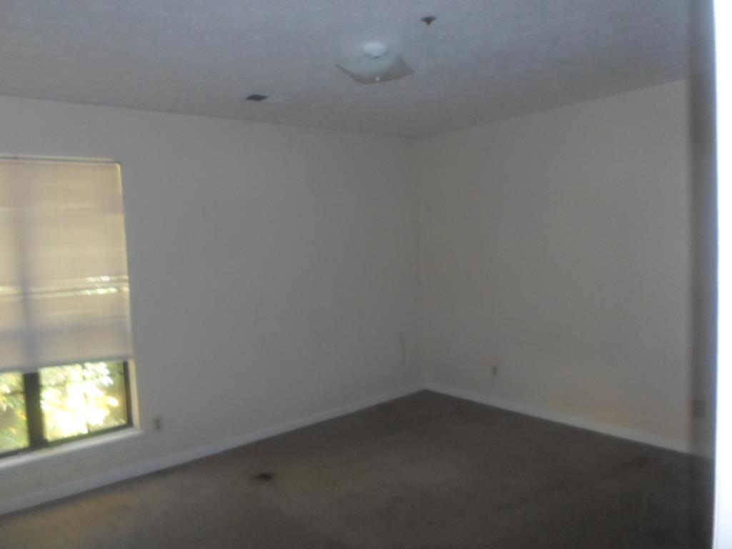 697 Windchase Ln, Stone Mountain, GA 30083 photo 15