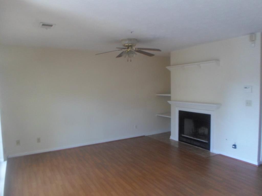 697 Windchase Ln, Stone Mountain, GA 30083 photo 11