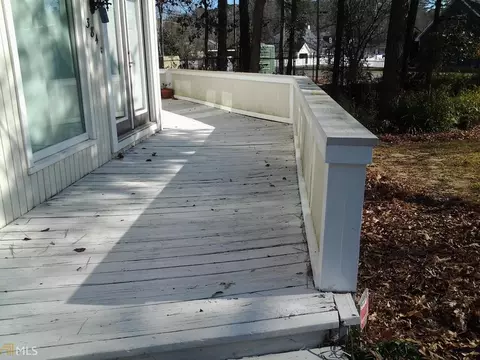 384 Edgewater Dr, Macon, GA 31220 photo 2
