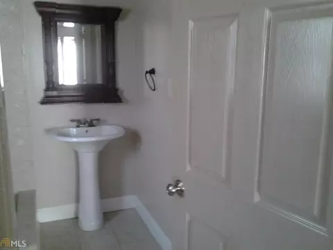 384 Edgewater Dr, Macon, GA 31220 photo 12