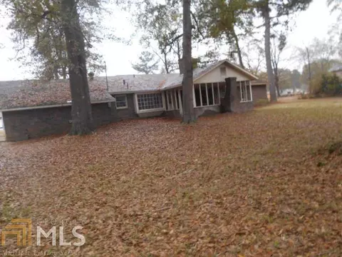 1101 Springdale Rd, Dublin, GA 31021 photo 2