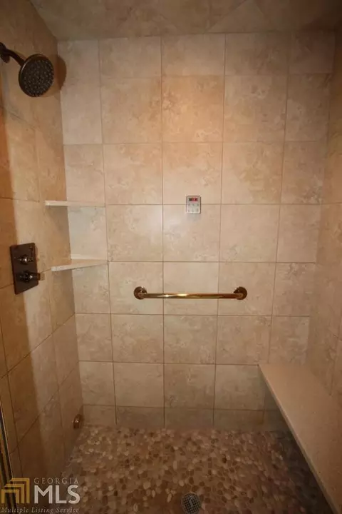 84 North Shr, Lagrange, GA 30240 photo 9