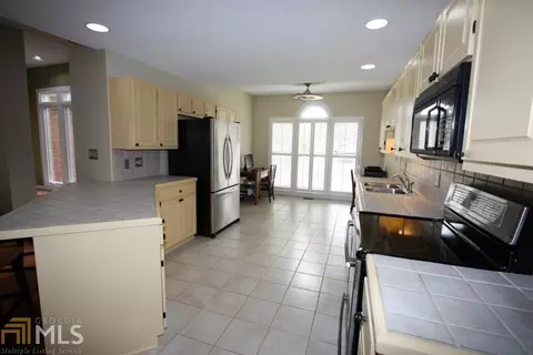 84 North Shr, Lagrange, GA 30240 photo 5
