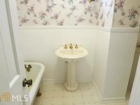 318 E 5th Ave, Rome, GA 30161 photo 16