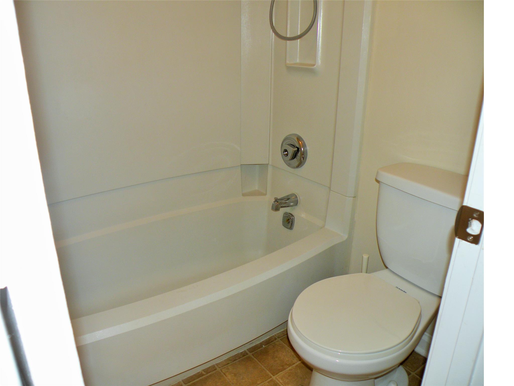 1615 Beaumont Cir, Duluth, GA 30096 photo 8