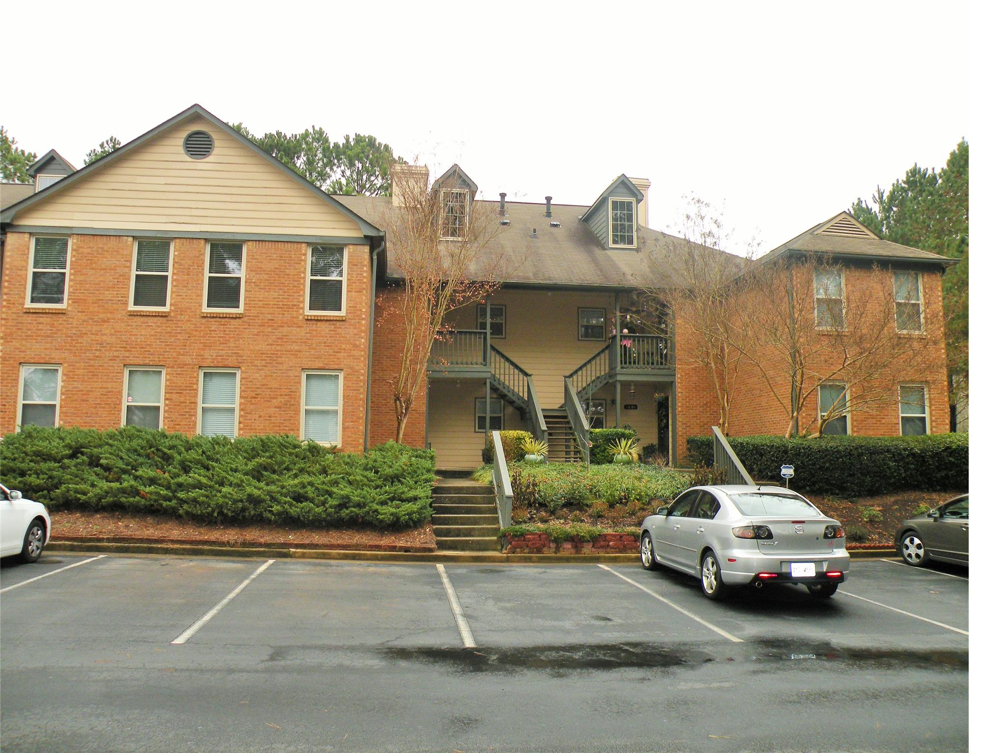 1615 Beaumont Cir, Duluth, GA 30096 photo 1