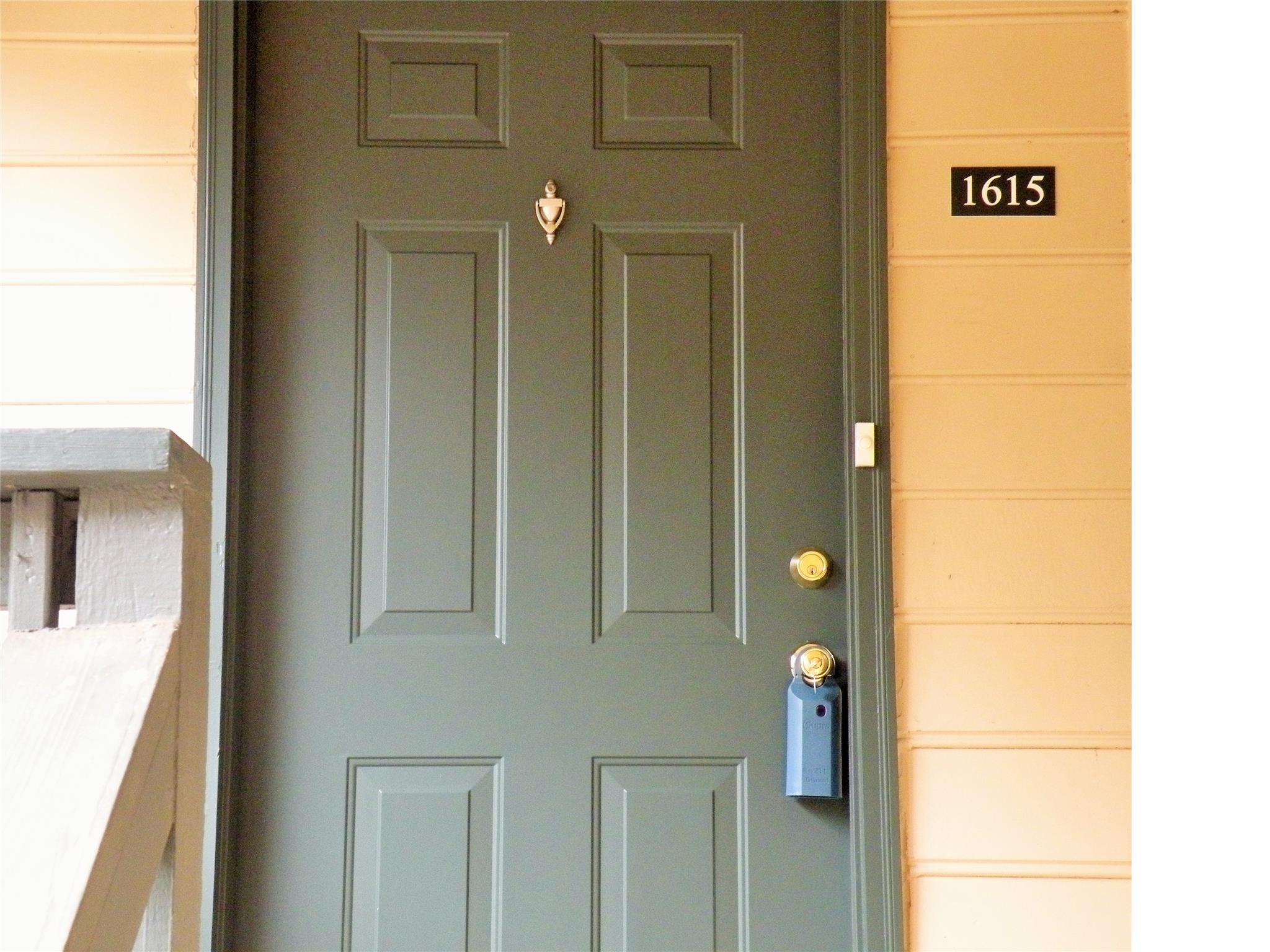 1615 Beaumont Cir, Duluth, GA 30096 photo 3