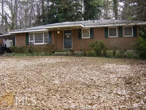 989 Dixie Dr, Jonesboro, GA 30236 photo 1