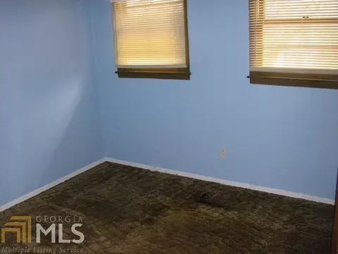989 Dixie Dr, Jonesboro, GA 30236 photo 10