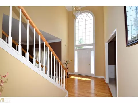 219 Twickenham Trce, Suwanee, GA 30024 photo 2