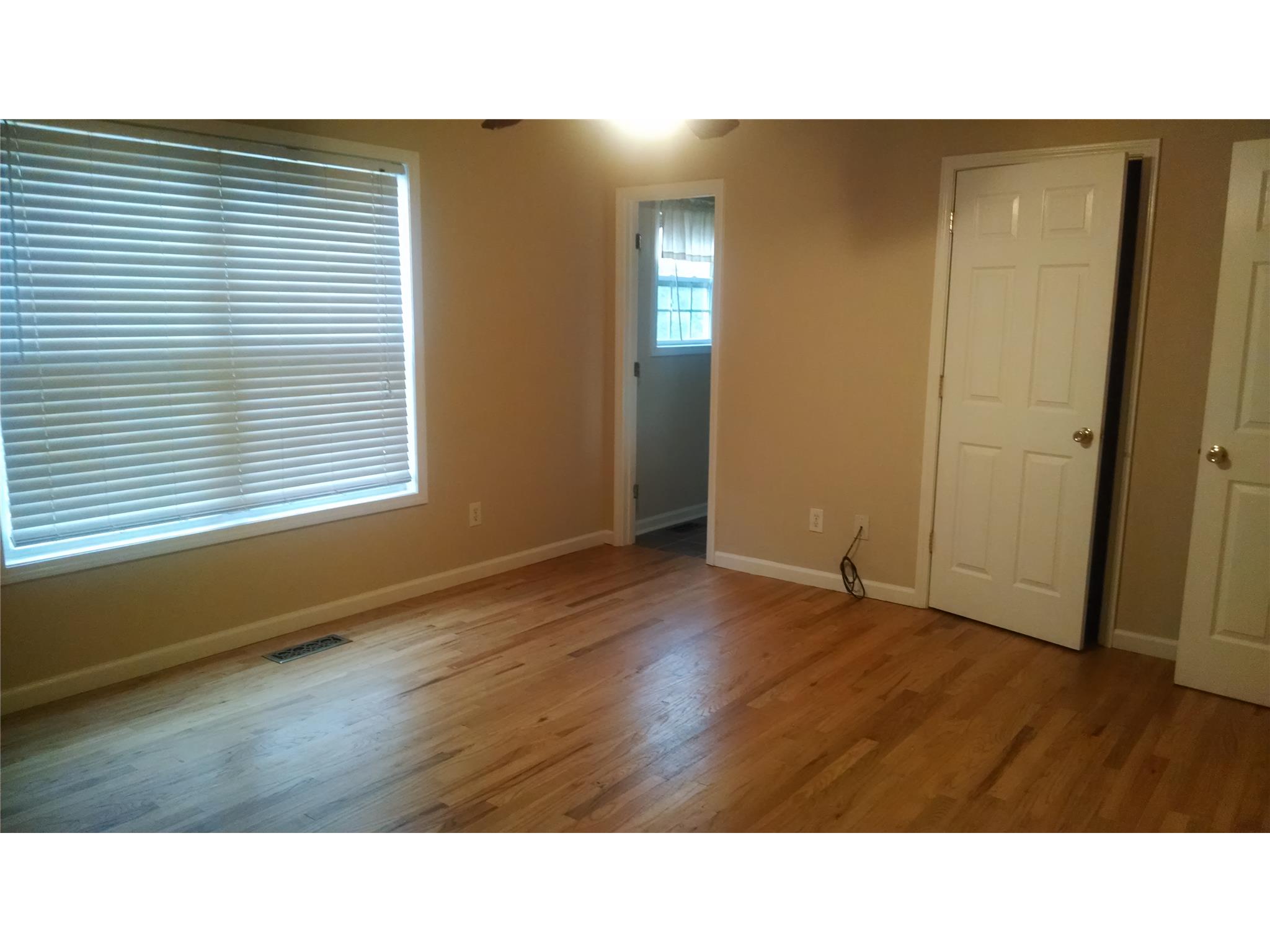 73 Grove Pl, Temple, GA 30179 photo 2