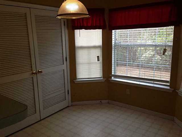 1606 Beech Grove Dr, Hampton, GA 30228 photo 5