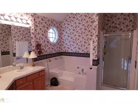 156 Taylor Len Dr, Lagrange, GA 30240 photo 8