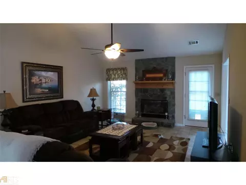 156 Taylor Len Dr, Lagrange, GA 30240 photo 4