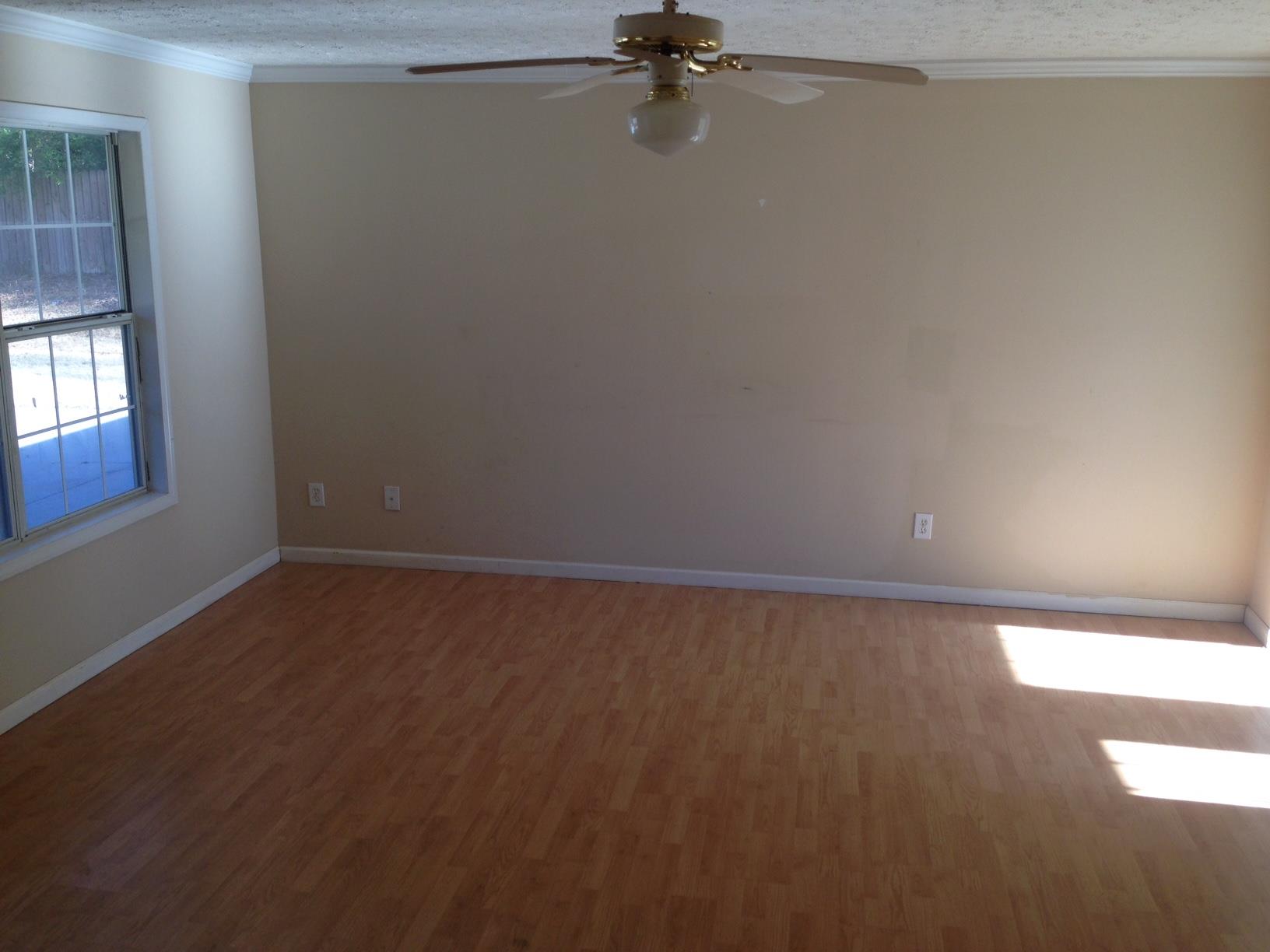 345 Walker Dr, Monroe, GA 30655 photo 10