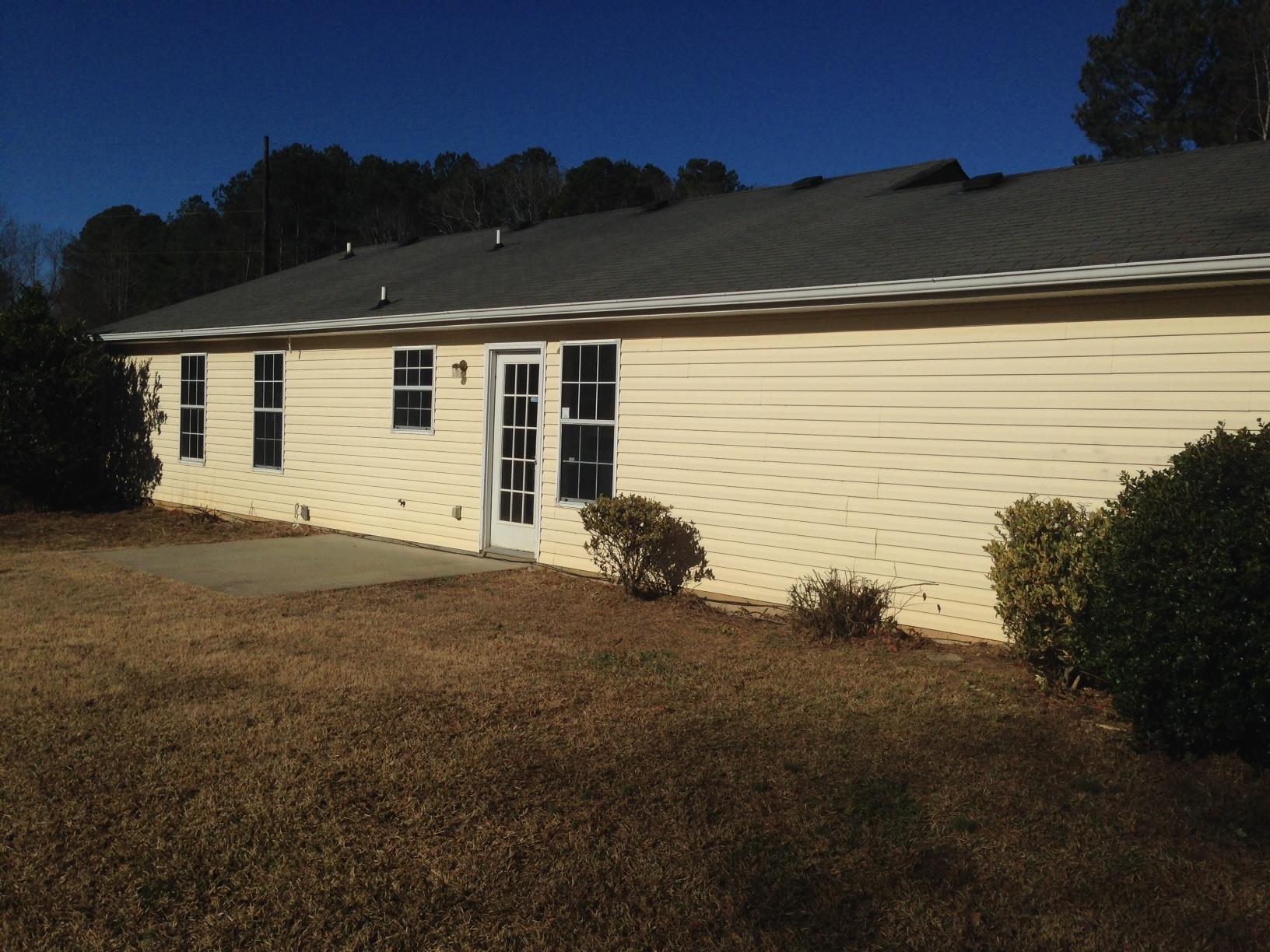 345 Walker Dr, Monroe, GA 30655 photo 2