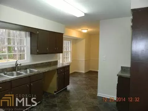 497 Rays Rd, Stone Mountain, GA 30083 photo 11