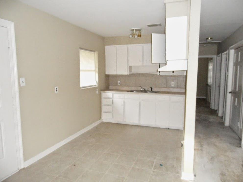 2555 Echols Pl, Macon, GA 31206 photo 3
