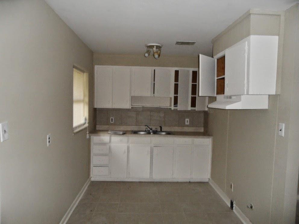 2555 Echols Pl, Macon, GA 31206 photo 4