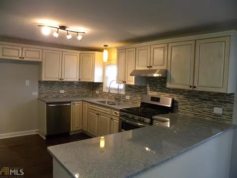 4345 Pine Vale Rd, Gainesville, GA 30507 photo 2