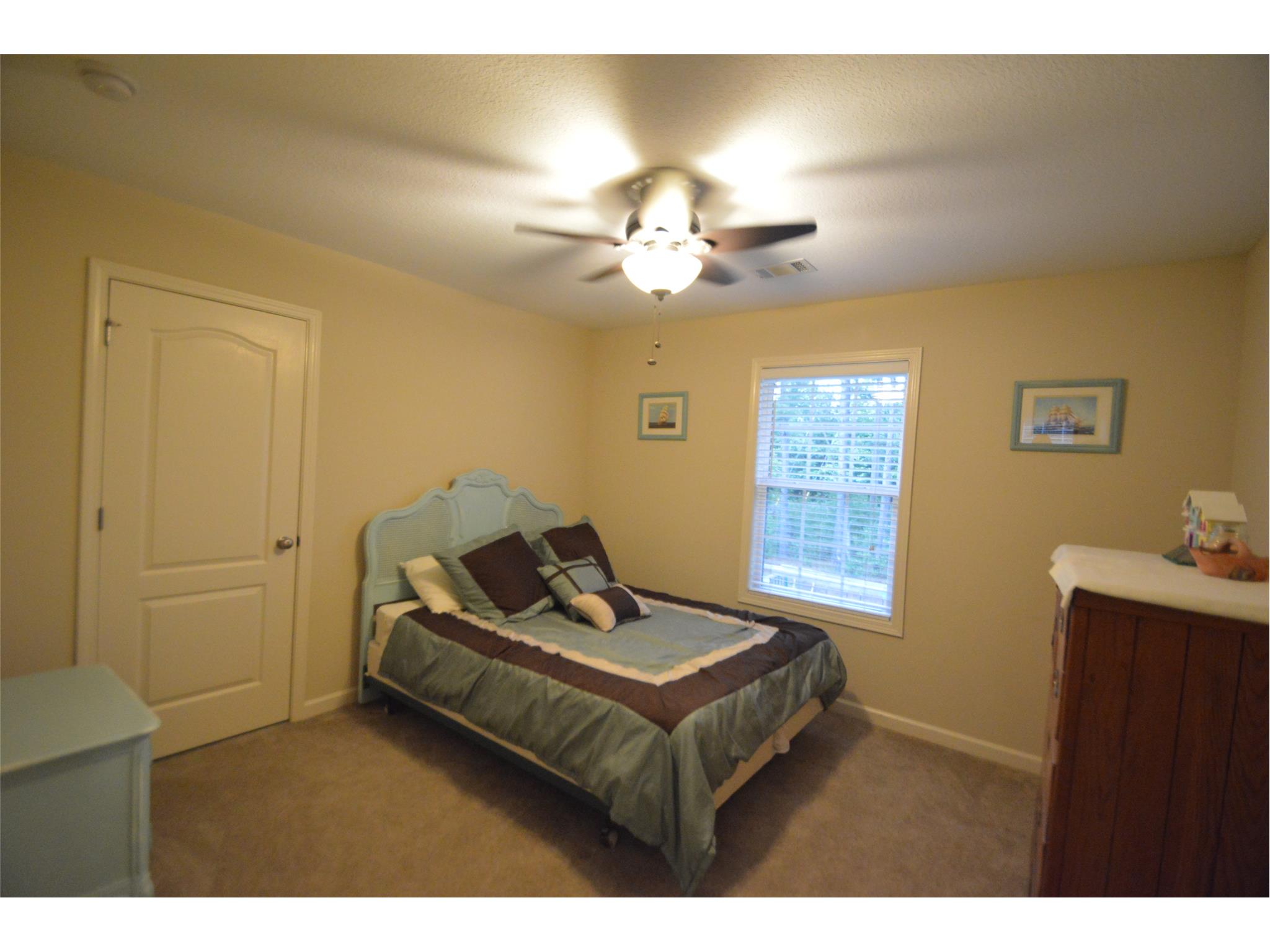 2011 Massey Ln, Winder, GA 30680 photo 17
