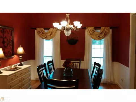 807 Carmon Ct, Winder, GA 30680 photo 8