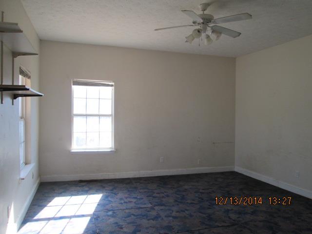 702 S Lee St, Lagrange, GA 30240 photo 3