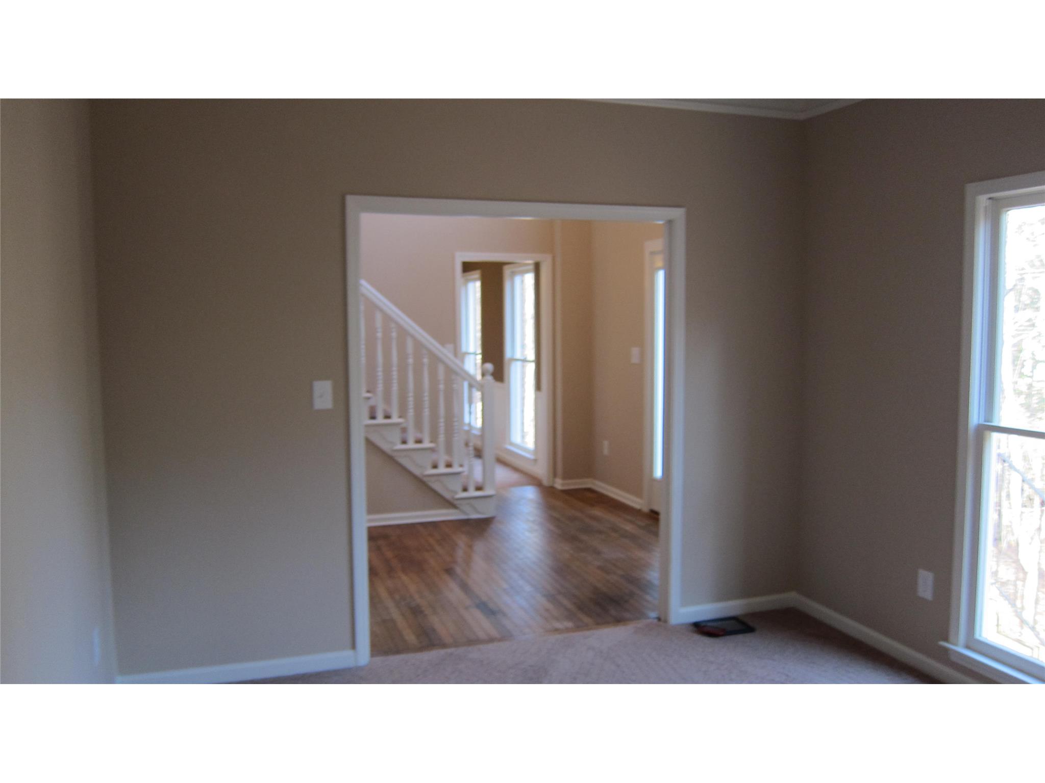 4510 Settles Point Rd, Suwanee, GA 30024 photo 3