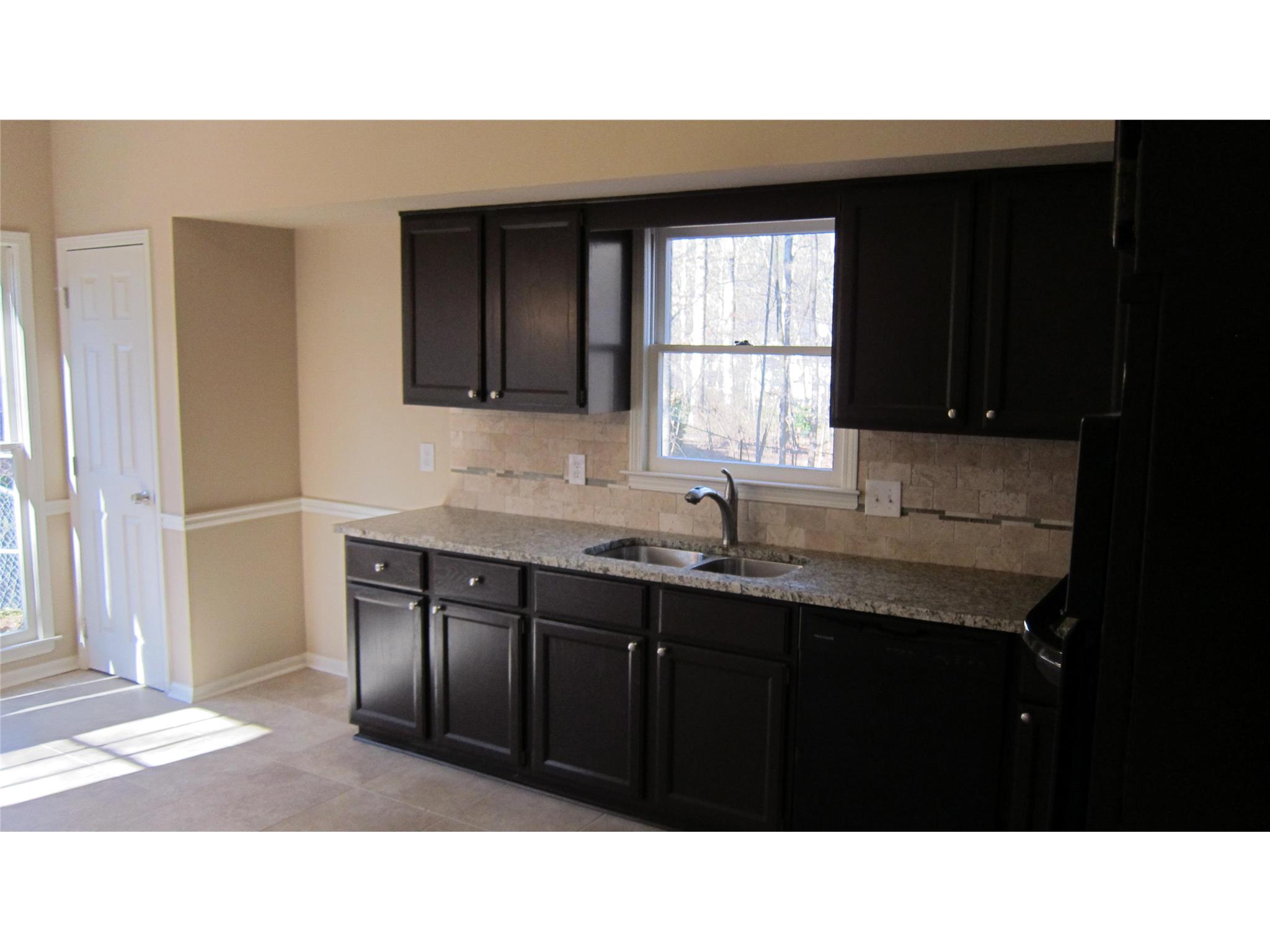 4510 Settles Point Rd, Suwanee, GA 30024 photo 6