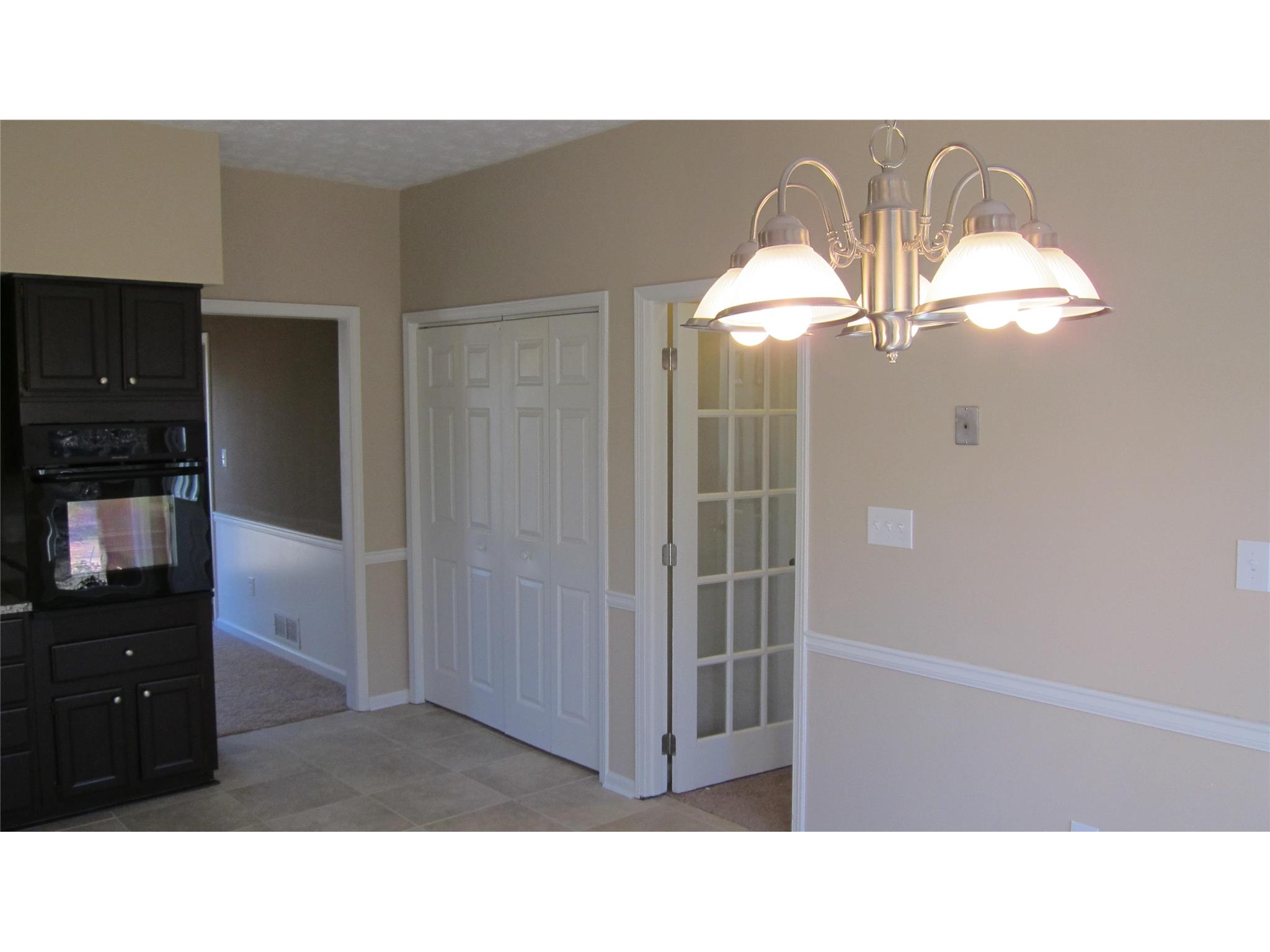 4510 Settles Point Rd, Suwanee, GA 30024 photo 5