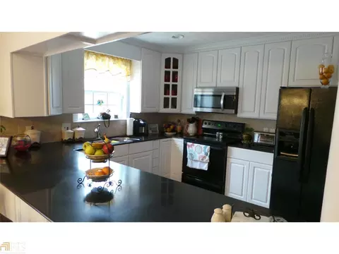 218 Mandy Brook Dr, Lagrange, GA 30240 photo 6