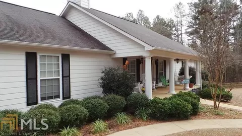 218 Mandy Brook Dr, Lagrange, GA 30240 photo 2
