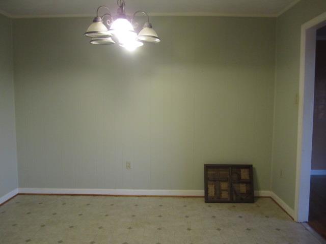 361 Grove St, Barnesville, GA 30204 photo 7
