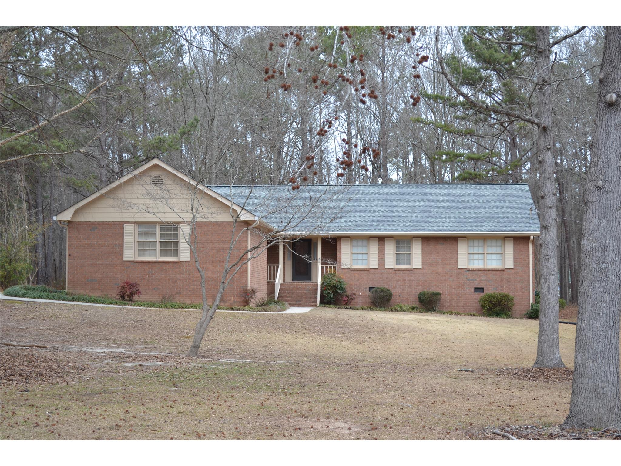 540 Anthony Dr, Tyrone, GA 30290 photo 1