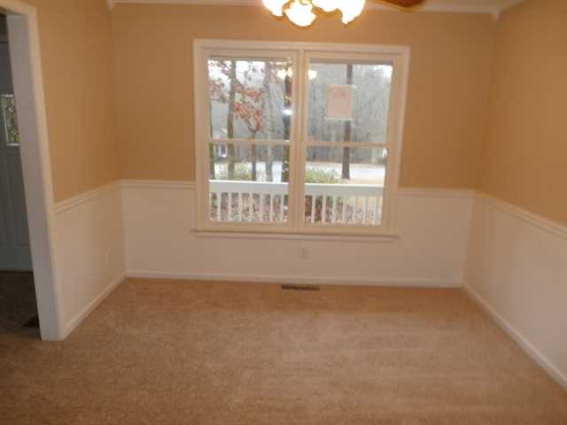 626 Fox Run, Winder, GA 30680 photo 7