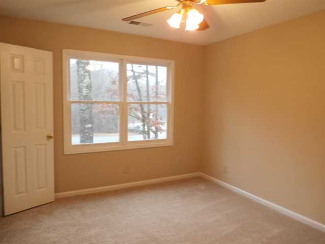 626 Fox Run, Winder, GA 30680 photo 10