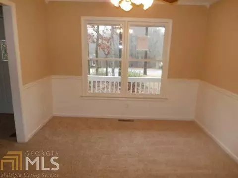 626 Fox Run, Winder, GA 30680 photo 7