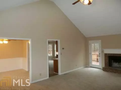 626 Fox Run, Winder, GA 30680 photo 9