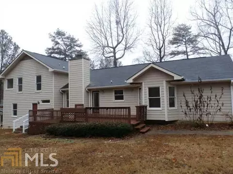 626 Fox Run, Winder, GA 30680 photo 2