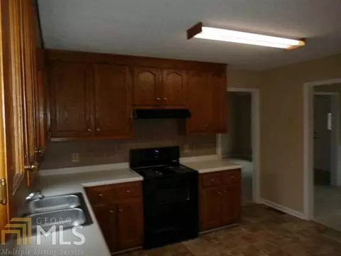 626 Fox Run, Winder, GA 30680 photo 4