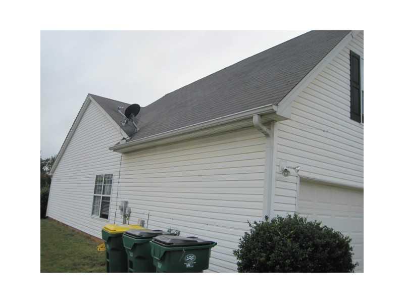 782 Baskins Cir, Winder, GA 30680 photo 2