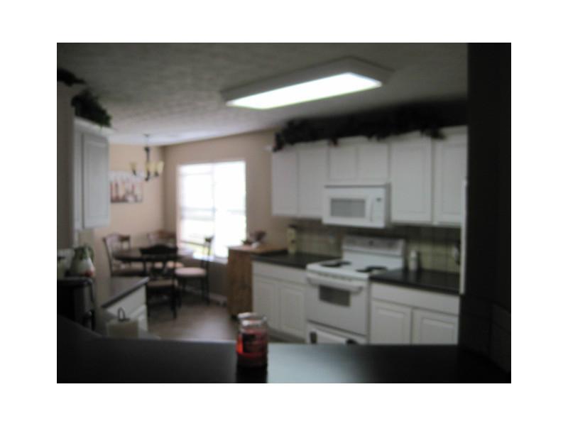782 Baskins Cir, Winder, GA 30680 photo 6