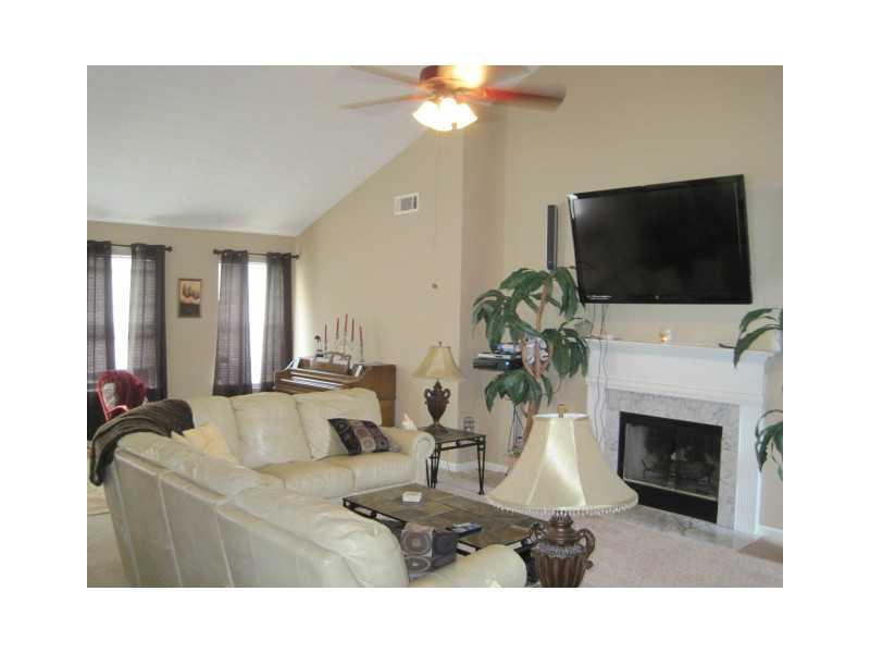 782 Baskins Cir, Winder, GA 30680 photo 9