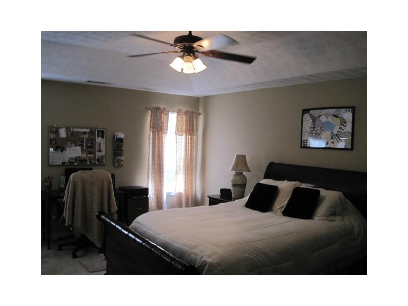 782 Baskins Cir, Winder, GA 30680 photo 10