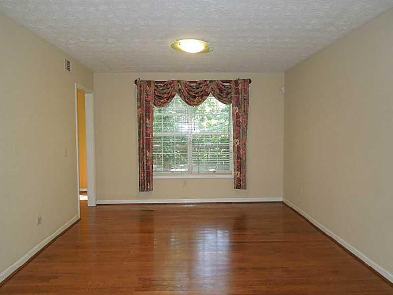 3050 Governors Ave, Duluth, GA 30096 photo 4