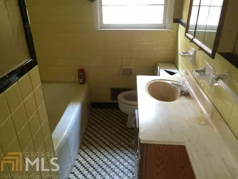 2040 Warren Dr, Austell, GA 30106 photo 2