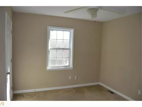 105 Freestone Dr, Newnan, GA 30265 photo 12