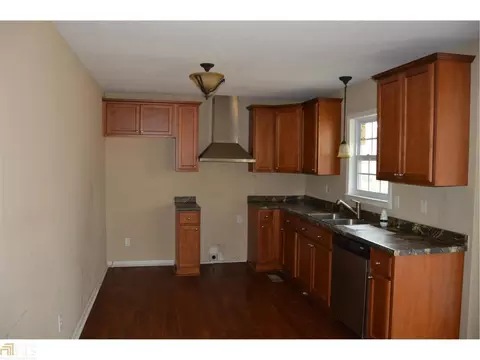 105 Freestone Dr, Newnan, GA 30265 photo 7